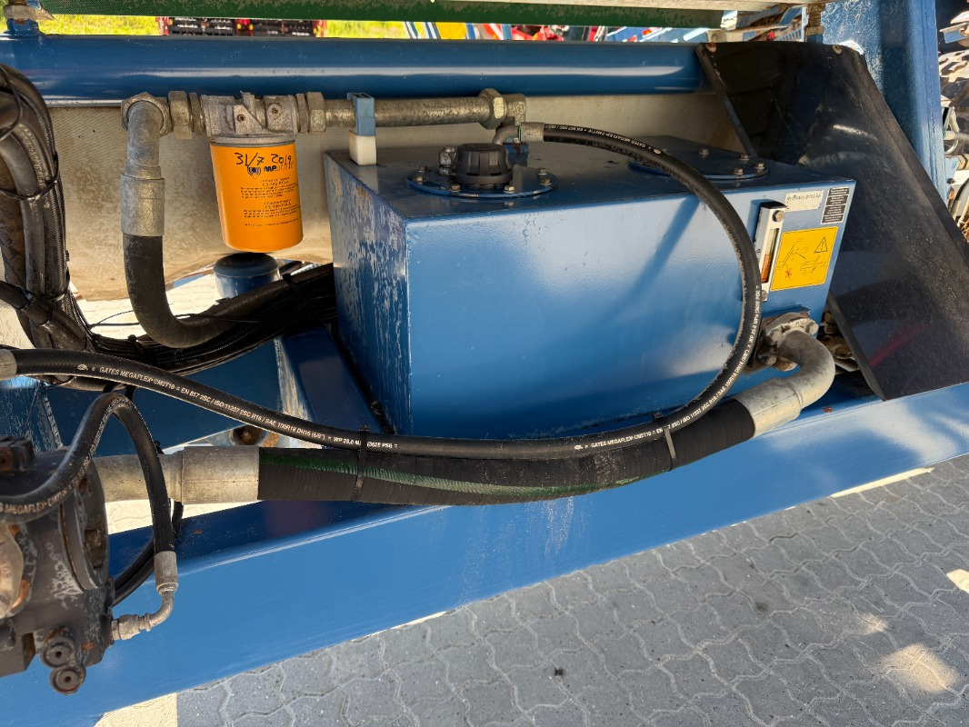 ASA-Lift T-130-B - Viinamarjavõtumasin: pilt 4 ASA-Lift T-130-B - Viinamarjavõtumasin: pilt 4