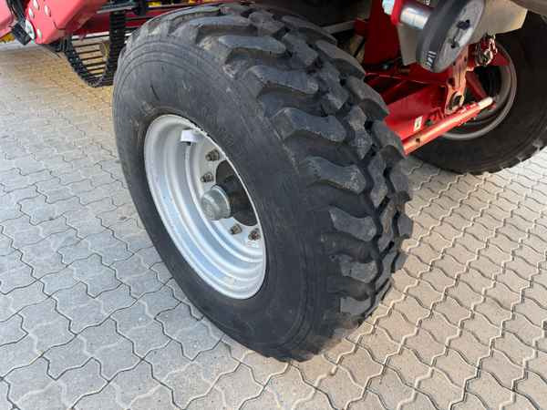 Grimme CS-150 CombiStar XL - Kartulivõtumasin: pilt 2 Grimme CS-150 CombiStar XL - Kartulivõtumasin: pilt 2