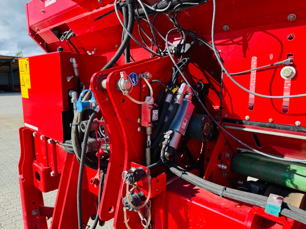 Grimme GB-215 - Saagikoristusmasin: pilt 3 Grimme GB-215 - Saagikoristusmasin: pilt 3