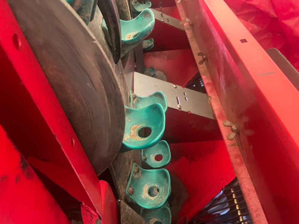 Grimme GL 410 - Saagikoristusmasin: pilt 3 Grimme GL 410 - Saagikoristusmasin: pilt 3