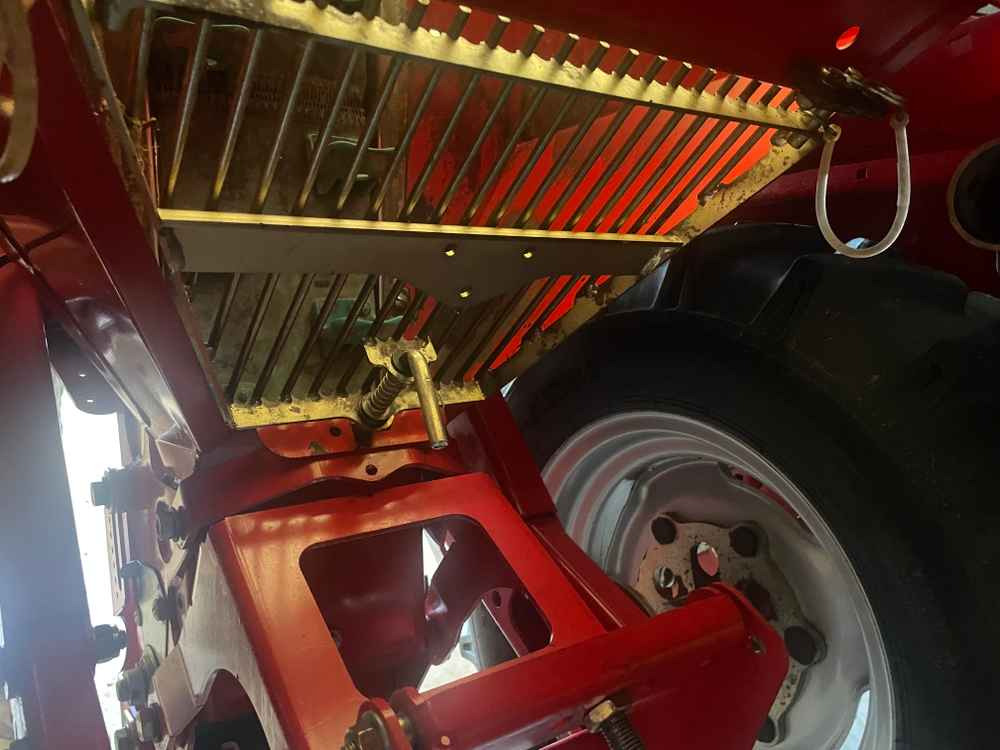 Grimme GL 410 - Saagikoristusmasin: pilt 2 Grimme GL 410 - Saagikoristusmasin: pilt 2