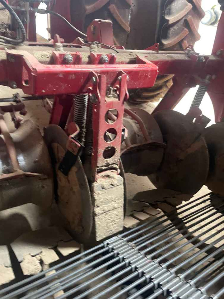 Grimme VARITRON 270 PLATINUM - Saagikoristusmasin: pilt 4 Grimme VARITRON 270 PLATINUM - Saagikoristusmasin: pilt 4