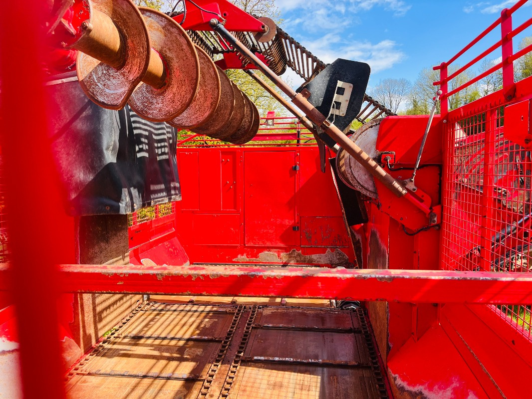 Holmer T4-30 - Saagikoristusmasin: pilt 5 Holmer T4-30 - Saagikoristusmasin: pilt 5