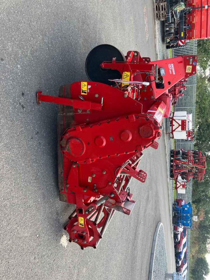 Grimme GF 400 - Saagikoristusmasin: pilt 3 Grimme GF 400 - Saagikoristusmasin: pilt 3
