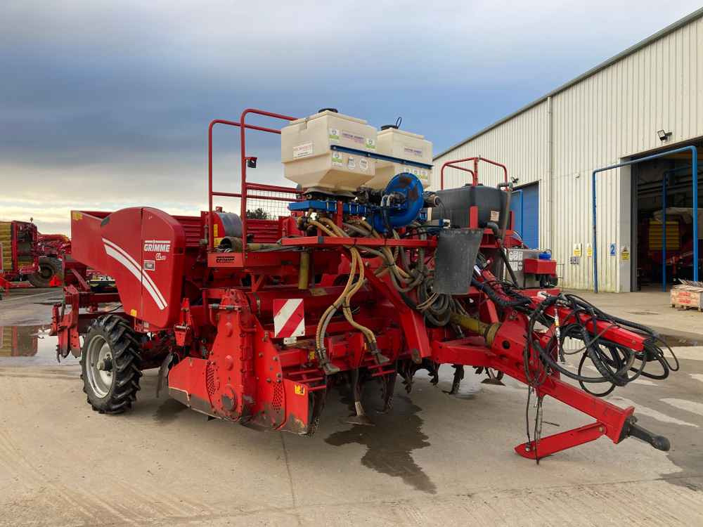 Grimme Grimme GL 430, 4 Row, Tilla/Cup Potato Planter combination - Saagikoristusmasin: pilt 1 Grimme Grimme GL 430, 4 Row, Tilla/Cup Potato Planter combination - Saagikoristusmasin: pilt 1