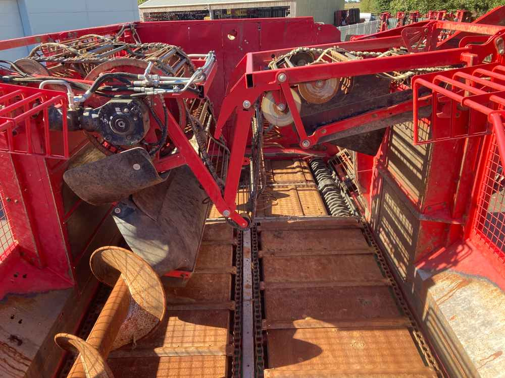 Grimme Grimme Rexor 620 Self-Propelled Sugarbeet Harvester - Maaharimisseadmed: pilt 4 Grimme Grimme Rexor 620 Self-Propelled Sugarbeet Harvester - Maaharimisseadmed: pilt 4