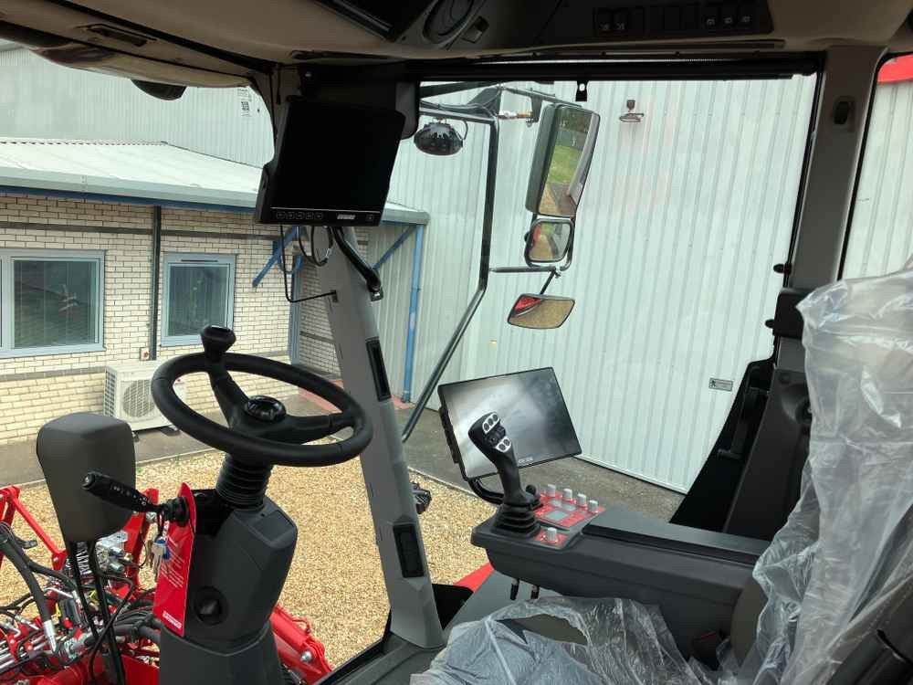 Grimme REXOR 6200 - Maaharimisseadmed: pilt 2 Grimme REXOR 6200 - Maaharimisseadmed: pilt 2