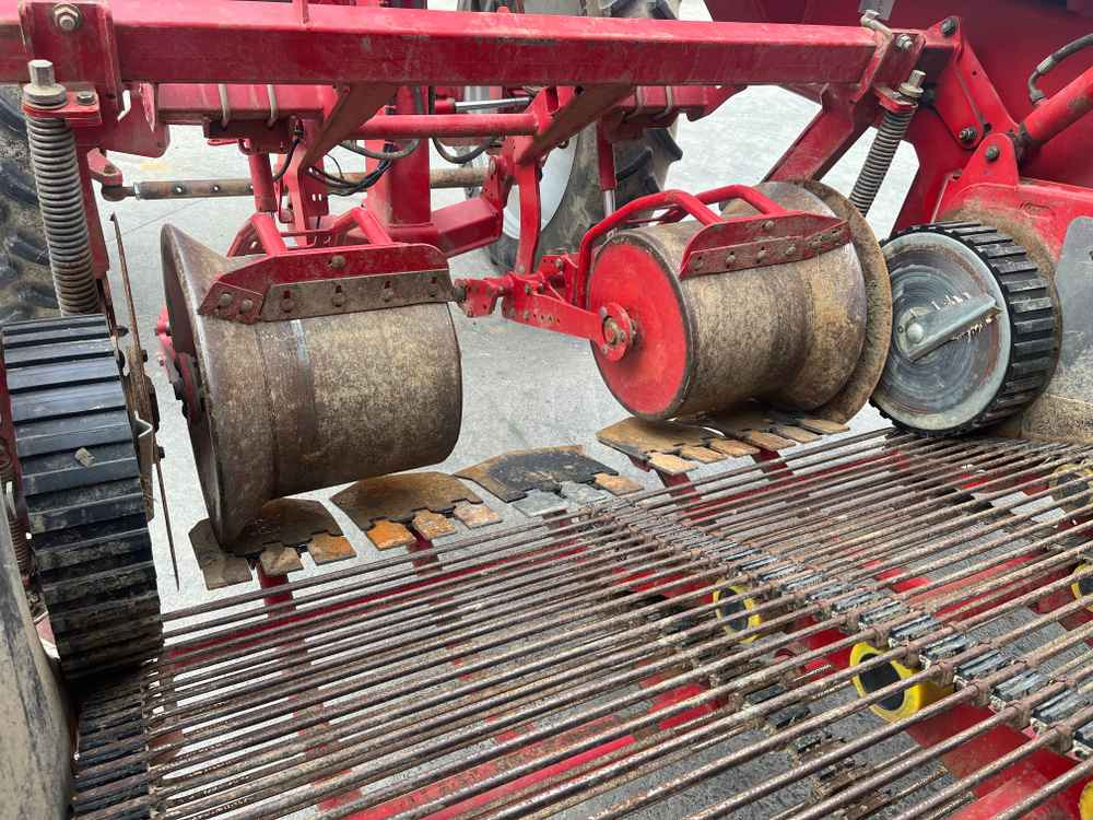 Grimme VARITRON 200 / 220 / 270 - Saagikoristusmasin: pilt 5 Grimme VARITRON 200 / 220 / 270 - Saagikoristusmasin: pilt 5