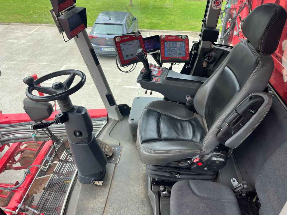 Grimme VARITRON 470 PLATINUM TT - Saagikoristusmasin: pilt 2 Grimme VARITRON 470 PLATINUM TT - Saagikoristusmasin: pilt 2