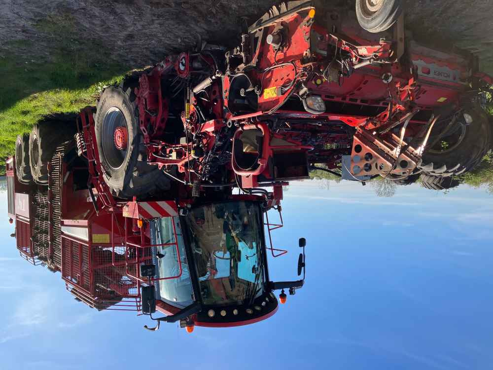 Holmer Holmer T4-40 Self-Propelled Sugarbeet Harvester - Maaharimisseadmed: pilt 1 Holmer Holmer T4-40 Self-Propelled Sugarbeet Harvester - Maaharimisseadmed: pilt 1