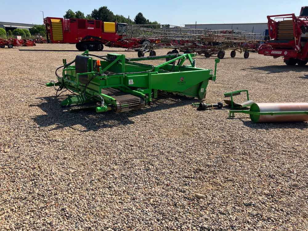 Jones Onion Windrower - Viinamarjavõtumasin: pilt 4 Jones Onion Windrower - Viinamarjavõtumasin: pilt 4