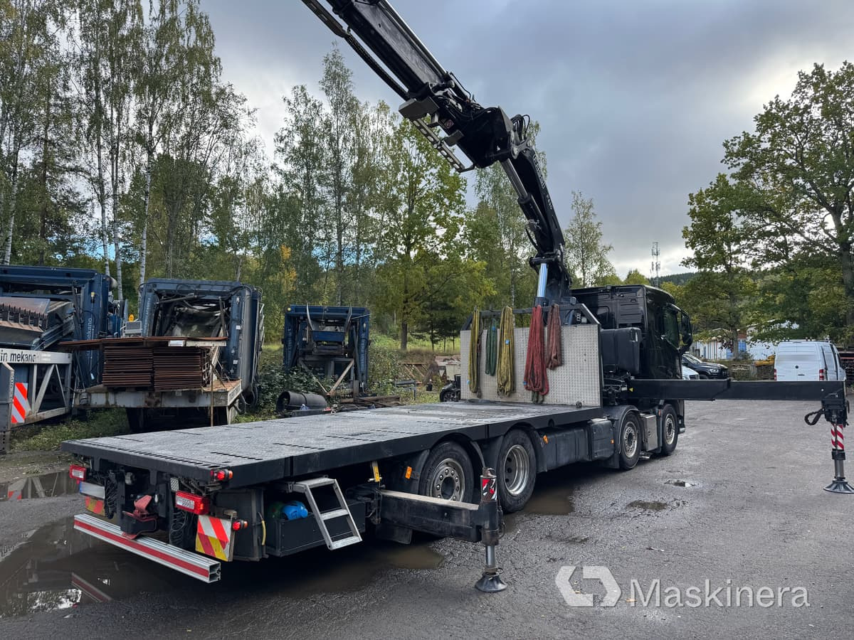 Bodbil Volvo FH 82F med Fassi F820 kran & jib - Madelveok/ Platvormveok, Kraanaga veoauto: pilt 5 Bodbil Volvo FH 82F med Fassi F820 kran & jib - Madelveok/ Platvormveok, Kraanaga veoauto: pilt 5