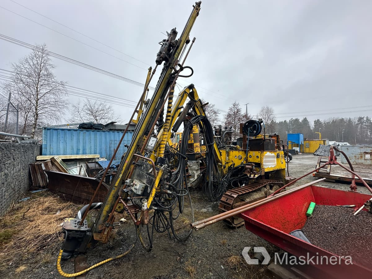 Borrvagn Atlas Copco ROC 512HC - Puurimisplatvorm: pilt 1 Borrvagn Atlas Copco ROC 512HC - Puurimisplatvorm: pilt 1