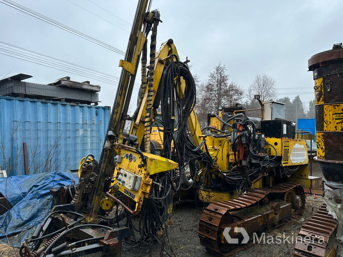 Borrvagn Atlas Copco ROC 542HC - Puurimisplatvorm: pilt 1 Borrvagn Atlas Copco ROC 542HC - Puurimisplatvorm: pilt 1