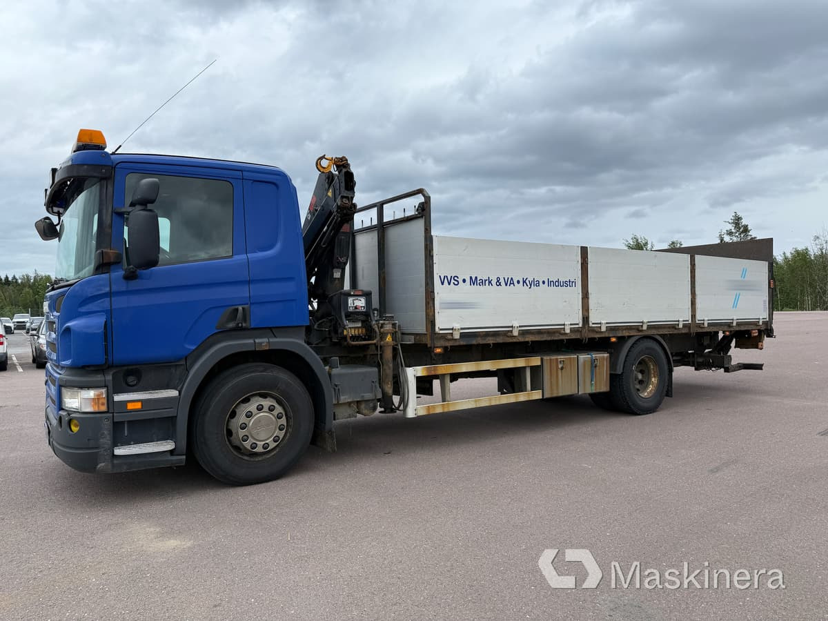 Brädgårdsbil med kran Scania P320 - Madelveok/ Platvormveok, Kraanaga veoauto: pilt 1 Brädgårdsbil med kran Scania P320 - Madelveok/ Platvormveok, Kraanaga veoauto: pilt 1