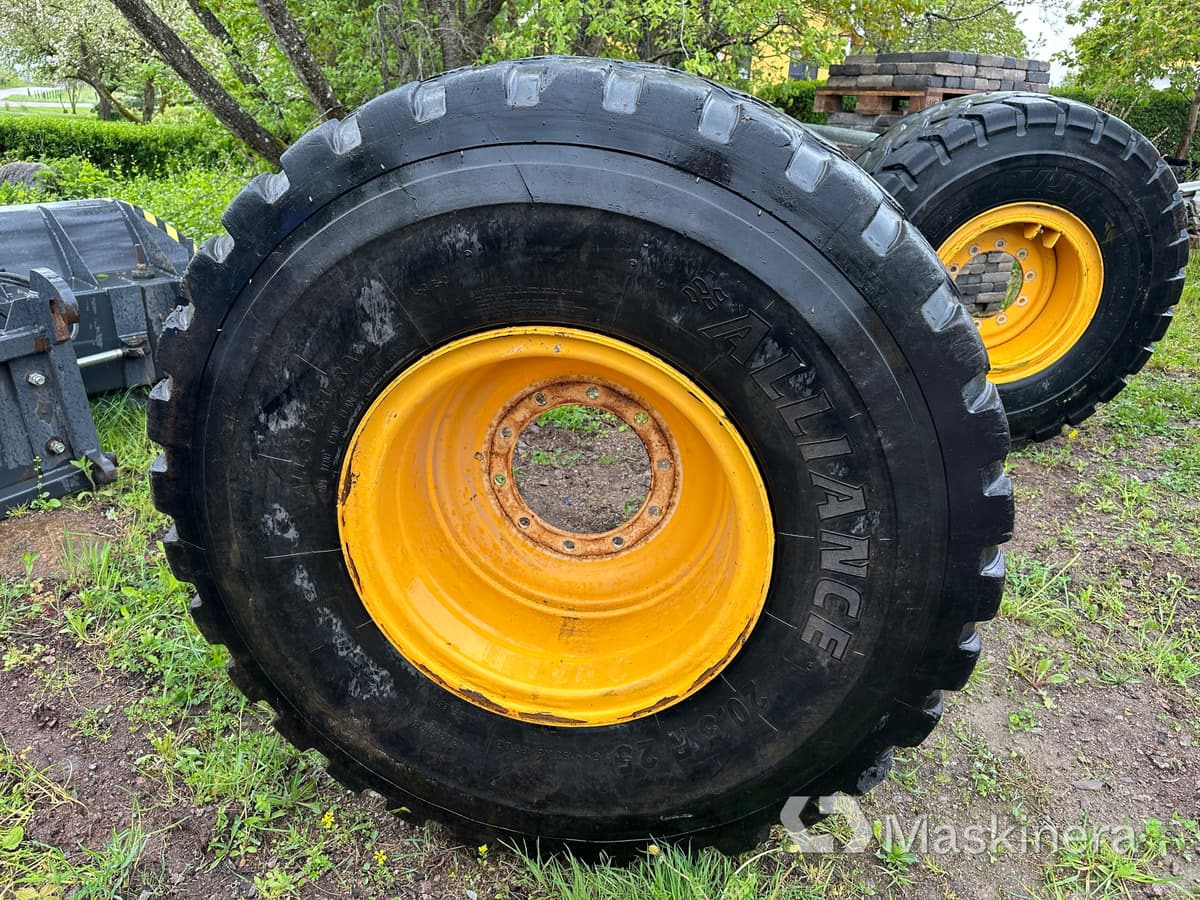 Bridgestone & Alliance Entreprenaddäck på fälg 20.5R25 - Komplektne ratas: pilt 3 Bridgestone & Alliance Entreprenaddäck på fälg 20.5R25 - Komplektne ratas: pilt 3
