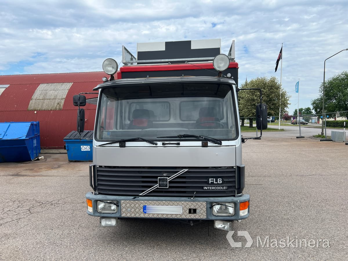 Foodtruck Volvo FL611 4X2 - Toiduauto: pilt 2 Foodtruck Volvo FL611 4X2 - Toiduauto: pilt 2