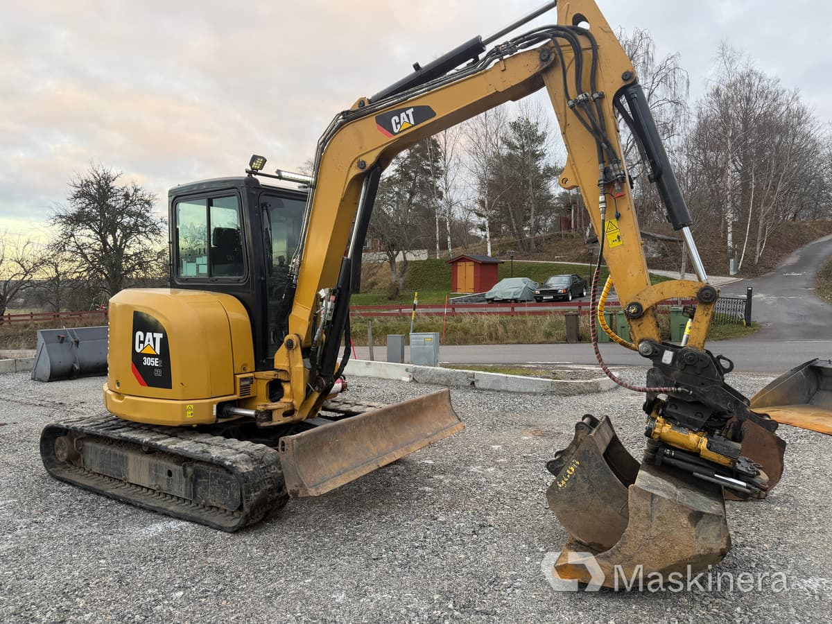 Grävmaskin CAT 305E2 CR med tillbehör - Lintekskavaator: pilt 3 Grävmaskin CAT 305E2 CR med tillbehör - Lintekskavaator: pilt 3