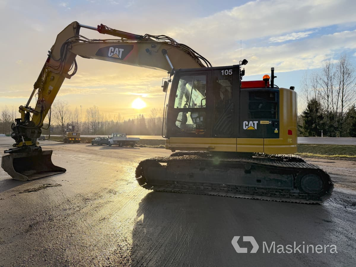 Grävmaskin CAT 325F - Lintekskavaator: pilt 2 Grävmaskin CAT 325F - Lintekskavaator: pilt 2