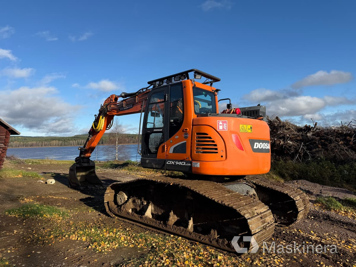 Grävmaskin Doosan DX140LCR-5 / Skördaraggregat 25RH - Lintekskavaator: pilt 3 Grävmaskin Doosan DX140LCR-5 / Skördaraggregat 25RH - Lintekskavaator: pilt 3
