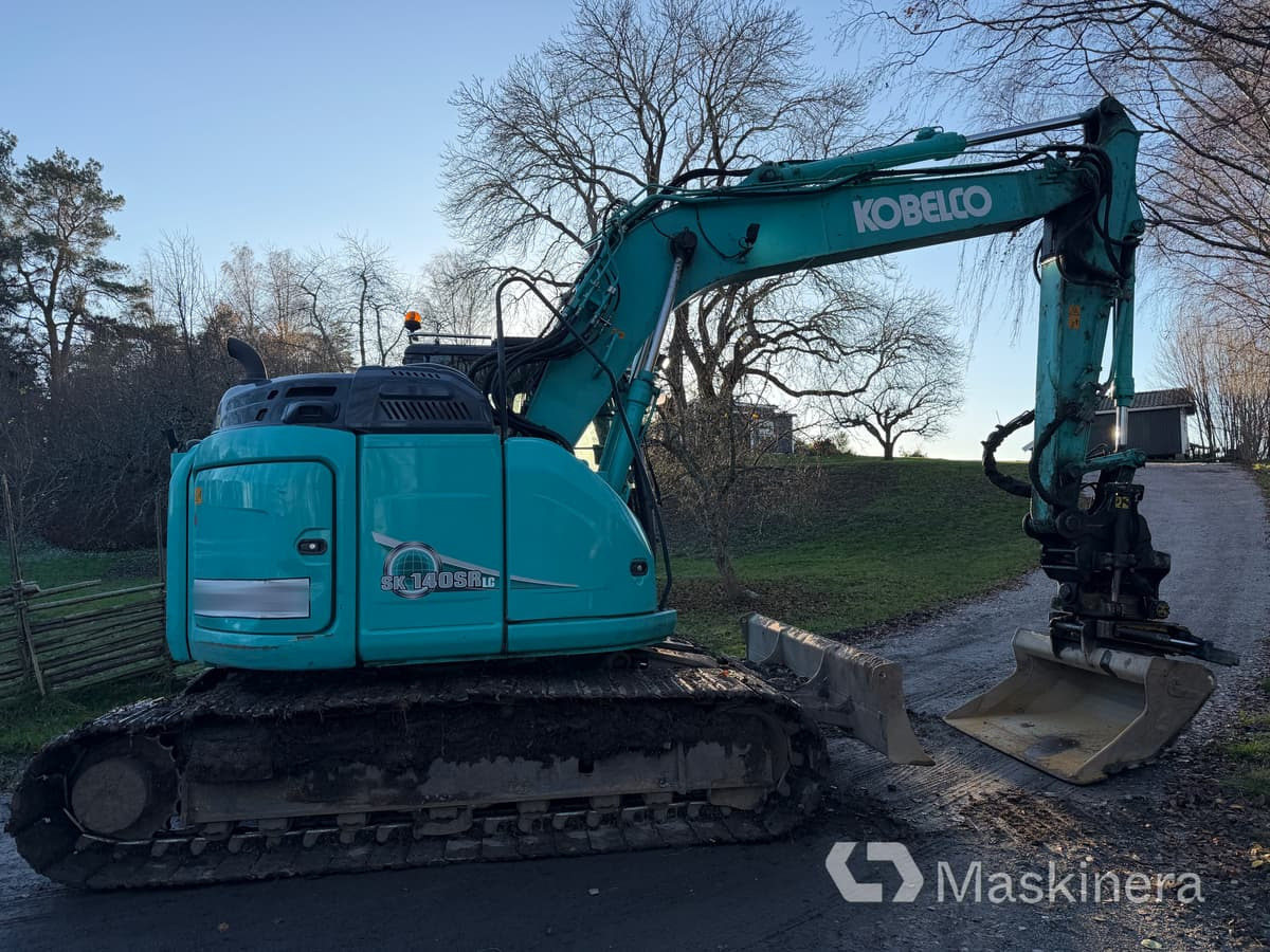 Grävmaskin Kobelco SK140SRLC-5 - Lintekskavaator: pilt 4 Grävmaskin Kobelco SK140SRLC-5 - Lintekskavaator: pilt 4
