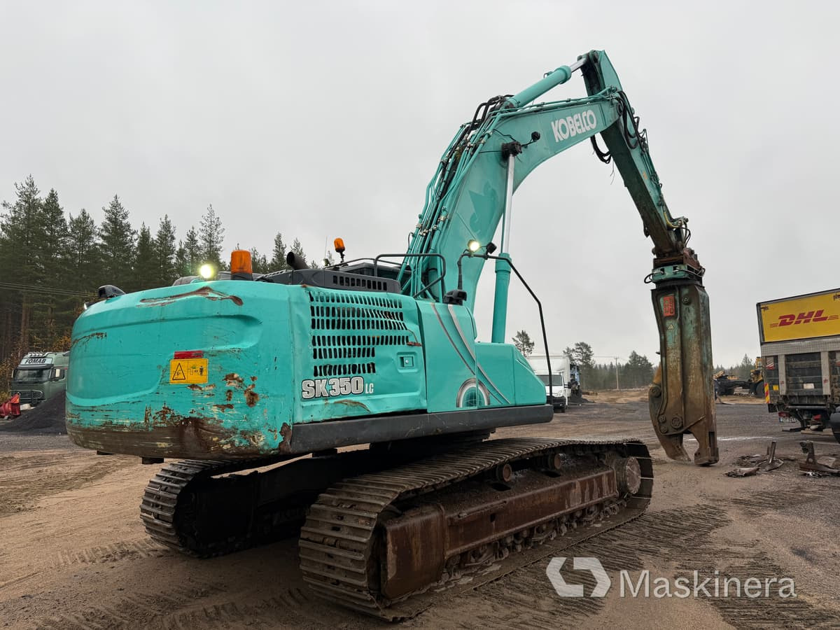 Grävmaskin Kobelco SK350LC-10 med stålsax - Lintekskavaator: pilt 5 Grävmaskin Kobelco SK350LC-10 med stålsax - Lintekskavaator: pilt 5