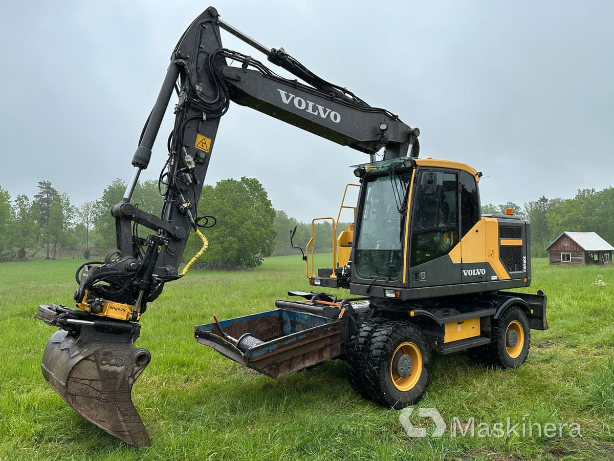 Hjulgrävare Volvo EW160E med vagn och redskap - Lintekskavaator: pilt 1 Hjulgrävare Volvo EW160E med vagn och redskap - Lintekskavaator: pilt 1