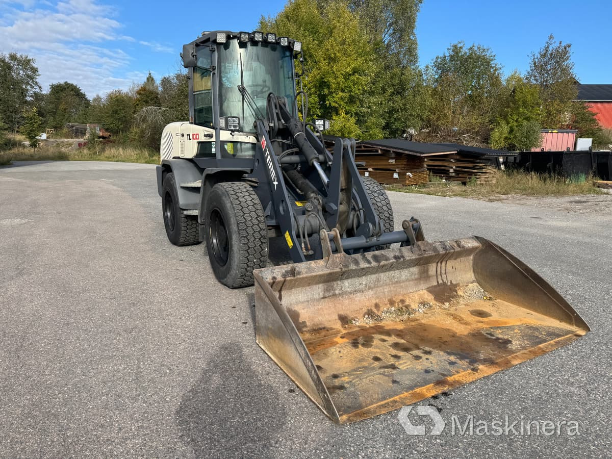 Hjullastare Terex TL100 med redskap - Rataslaadur: pilt 4 Hjullastare Terex TL100 med redskap - Rataslaadur: pilt 4