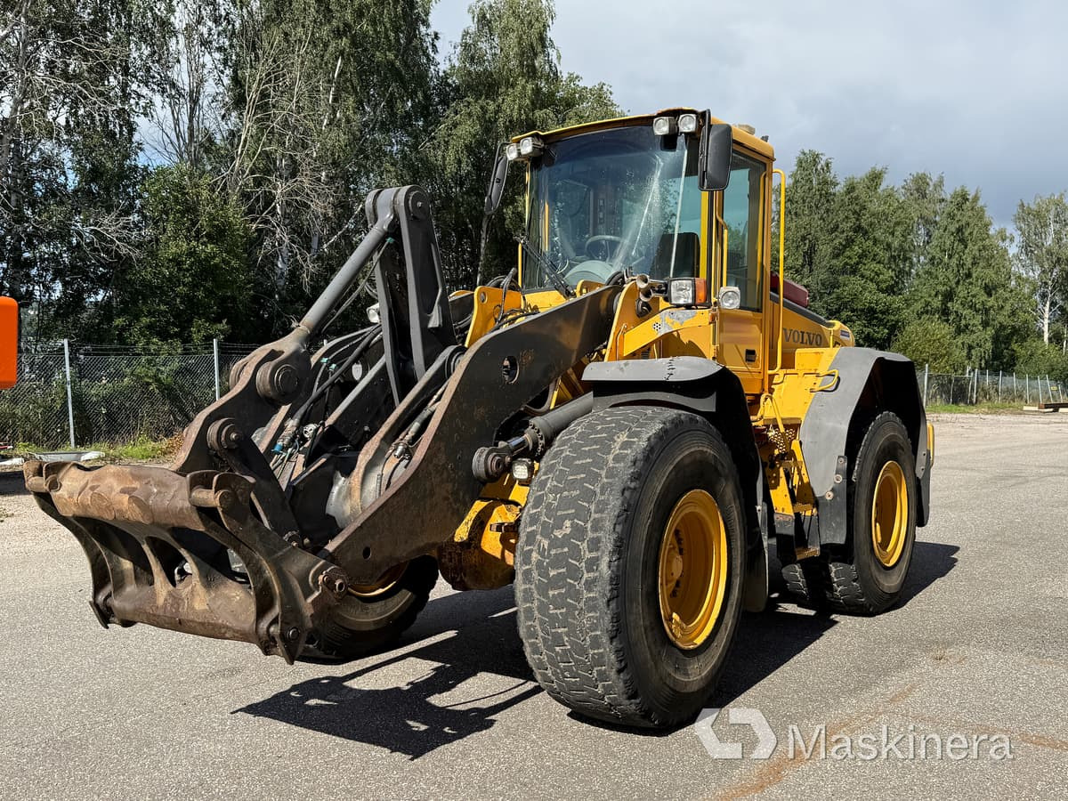 Hjullastare Volvo L120E - Rataslaadur: pilt 1 Hjullastare Volvo L120E - Rataslaadur: pilt 1