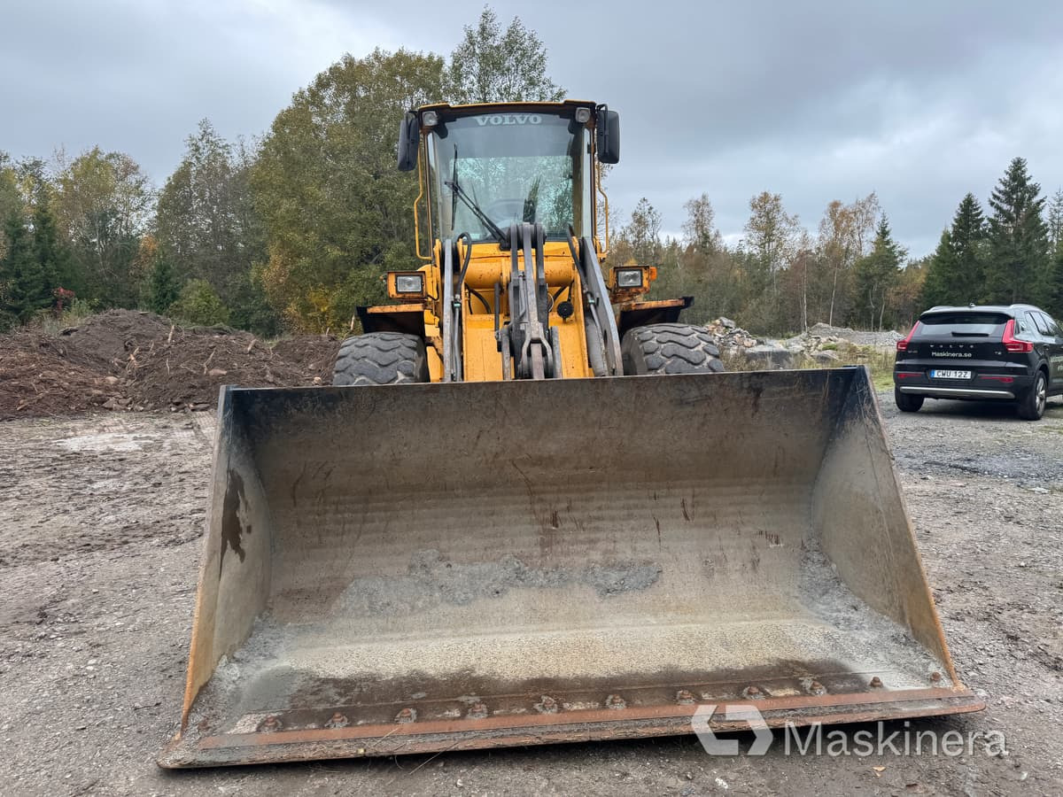 Hjullastare Volvo L70D - Rataslaadur: pilt 2 Hjullastare Volvo L70D - Rataslaadur: pilt 2