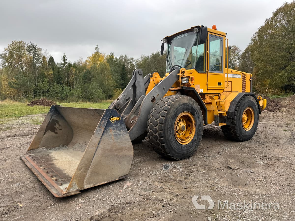 Hjullastare Volvo L70D - Rataslaadur: pilt 1 Hjullastare Volvo L70D - Rataslaadur: pilt 1