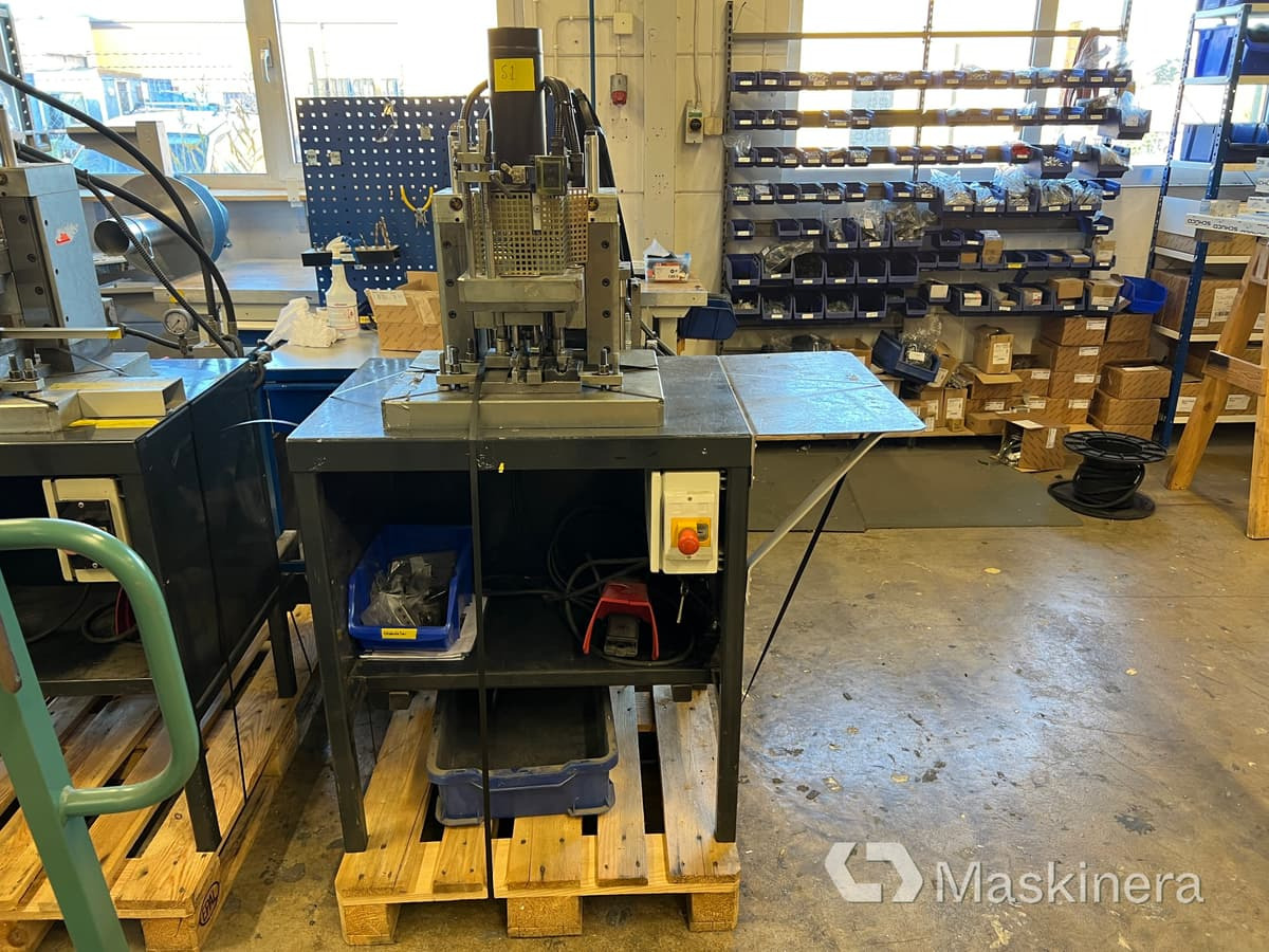 Hydraulisk press Santas Mekaniska DS88 - Painutuspink: pilt 1 Hydraulisk press Santas Mekaniska DS88 - Painutuspink: pilt 1