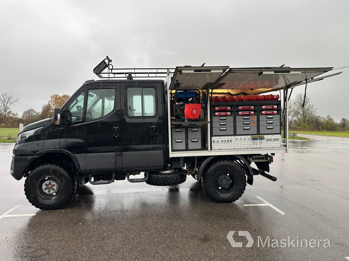 Iveco Daily 55-180 4x4 3.0 Arbetsbil Iveco Daily 4x4 3.0 - Kaubik: pilt 2 Iveco Daily 55-180 4x4 3.0 Arbetsbil Iveco Daily 4x4 3.0 - Kaubik: pilt 2