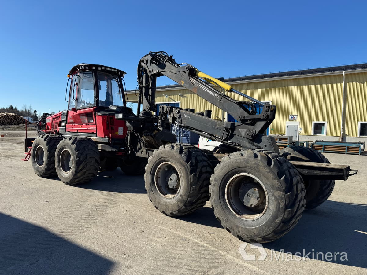Komatsu 895 Forwarder Skotare Komatsu 895 - Forwarder: pilt 3 Komatsu 895 Forwarder Skotare Komatsu 895 - Forwarder: pilt 3
