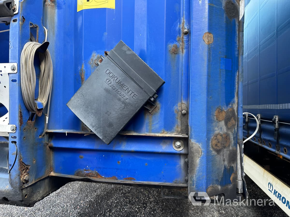 Krone SD Kapelltrailer Krone - Tentpoolhaagis: pilt 4 Krone SD Kapelltrailer Krone - Tentpoolhaagis: pilt 4