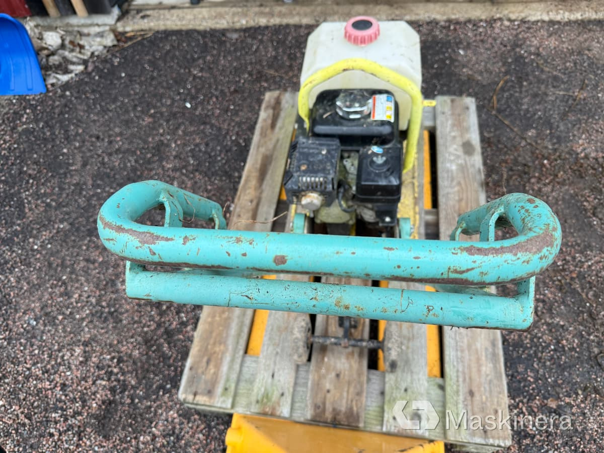 Markvibrator Ammann AVP 1240 - Vibraatorplaat: pilt 2 Markvibrator Ammann AVP 1240 - Vibraatorplaat: pilt 2