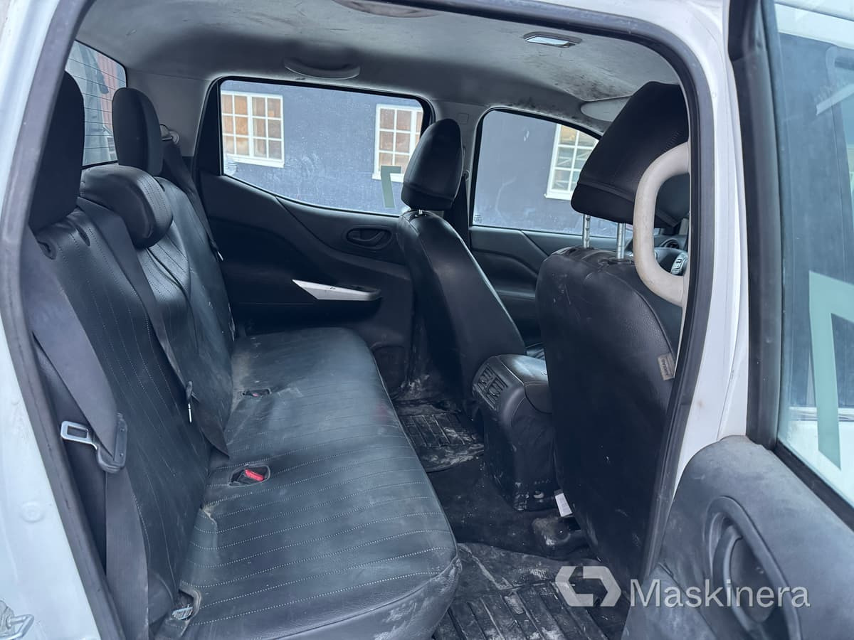 Väike kaubik Pickup Nissan Navara med flak: pilt 33 Väike kaubik Pickup Nissan Navara med flak: pilt 33