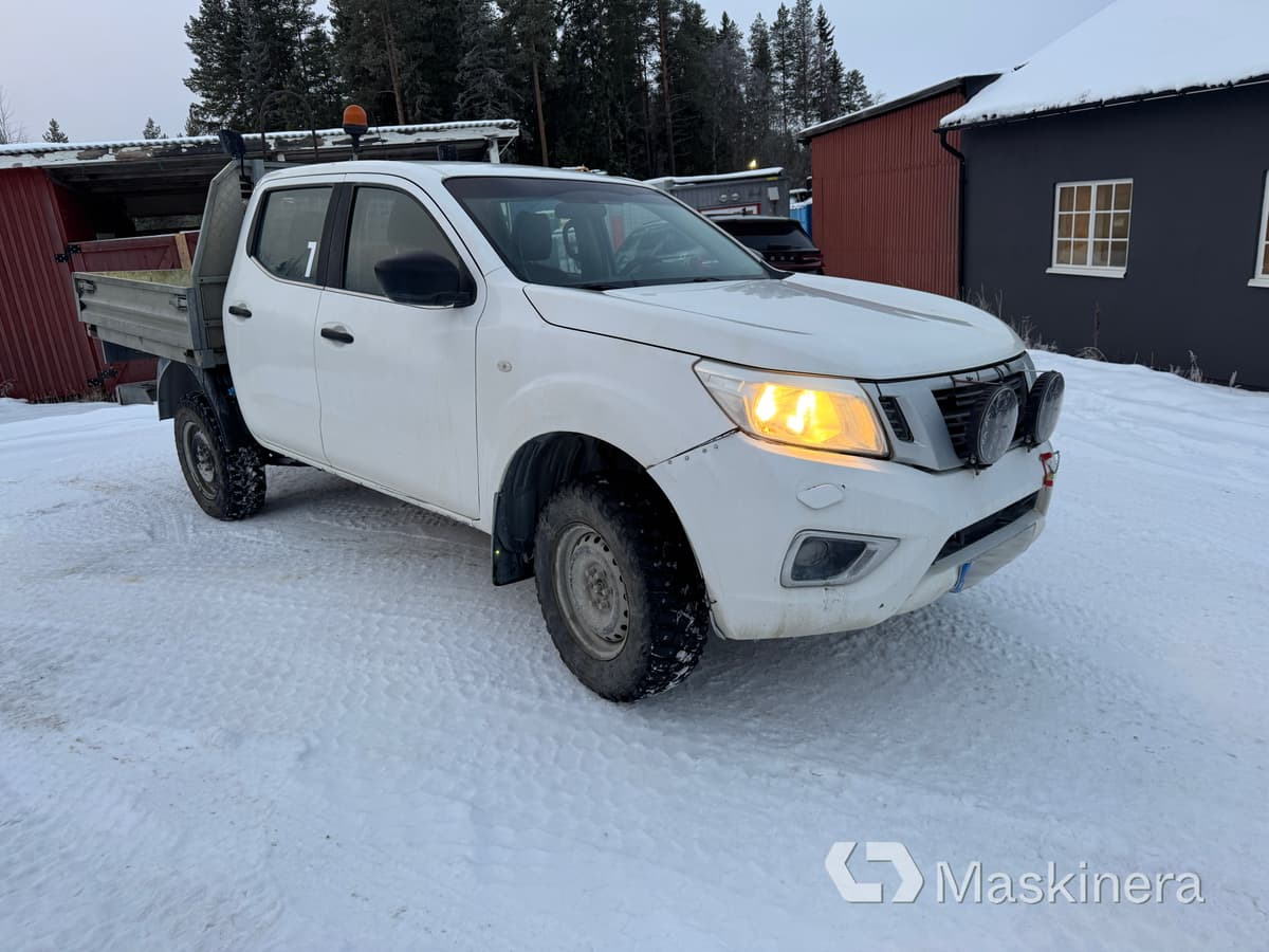 Väike kaubik Pickup Nissan Navara med flak: pilt 7 Väike kaubik Pickup Nissan Navara med flak: pilt 7