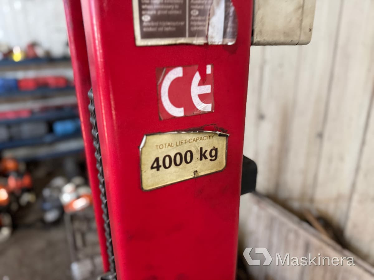 STools Tvåpelarlyft ScandicTools LF-140FE - Garaažiseadmed: pilt 2 STools Tvåpelarlyft ScandicTools LF-140FE - Garaažiseadmed: pilt 2