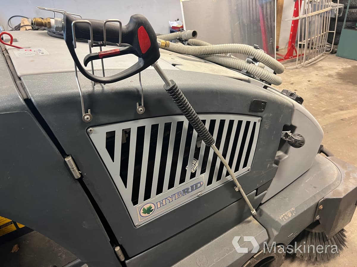 Tänavapühkimismasin Sopskurmaskin Nilfisk Hybrid CS7010 1200D: pilt 13