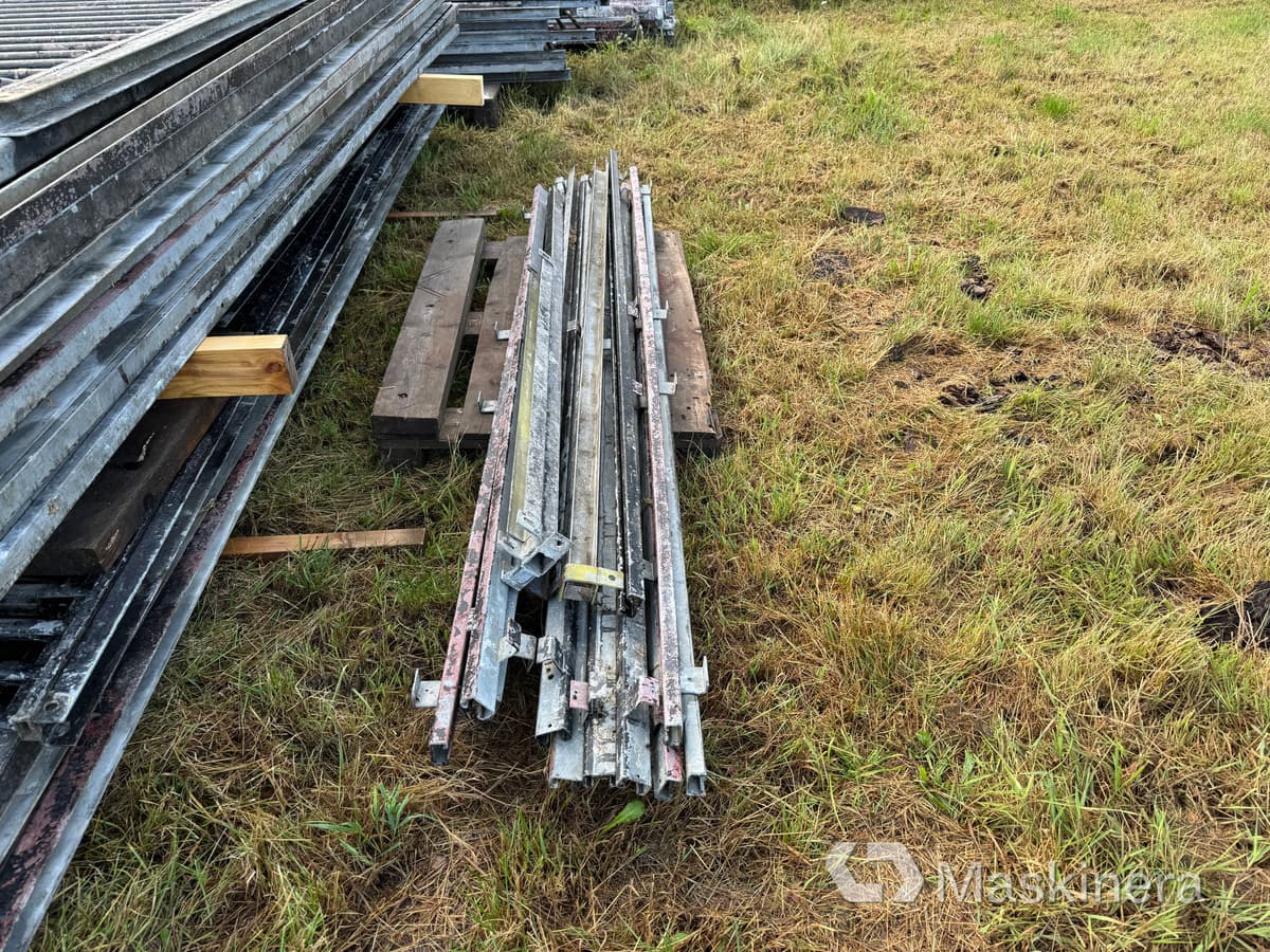 Stallinredning - Loomakasvatusseadmed: pilt 2 Stallinredning - Loomakasvatusseadmed: pilt 2