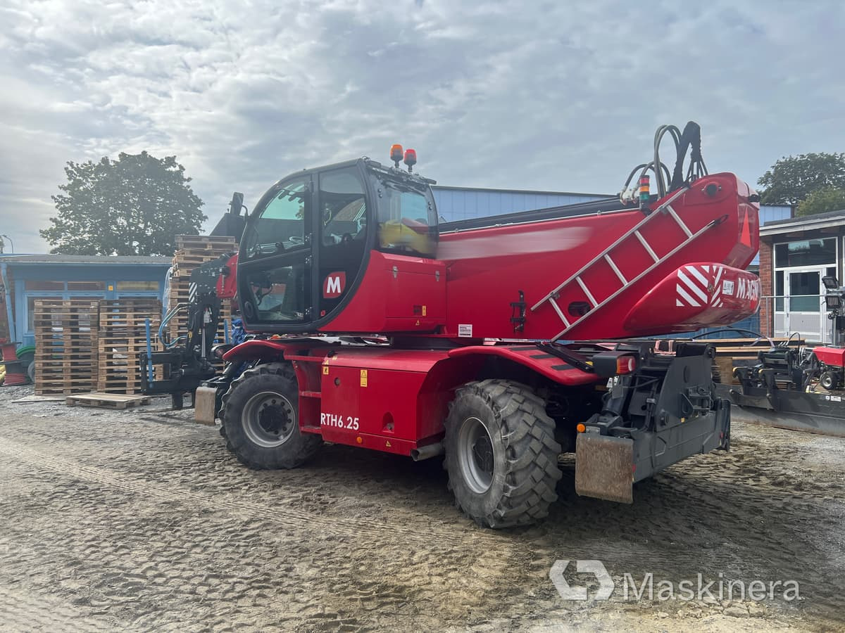Teleskoplastare Magni RTH6.25 med redskap - Teleskooplaadur: pilt 4 Teleskoplastare Magni RTH6.25 med redskap - Teleskooplaadur: pilt 4