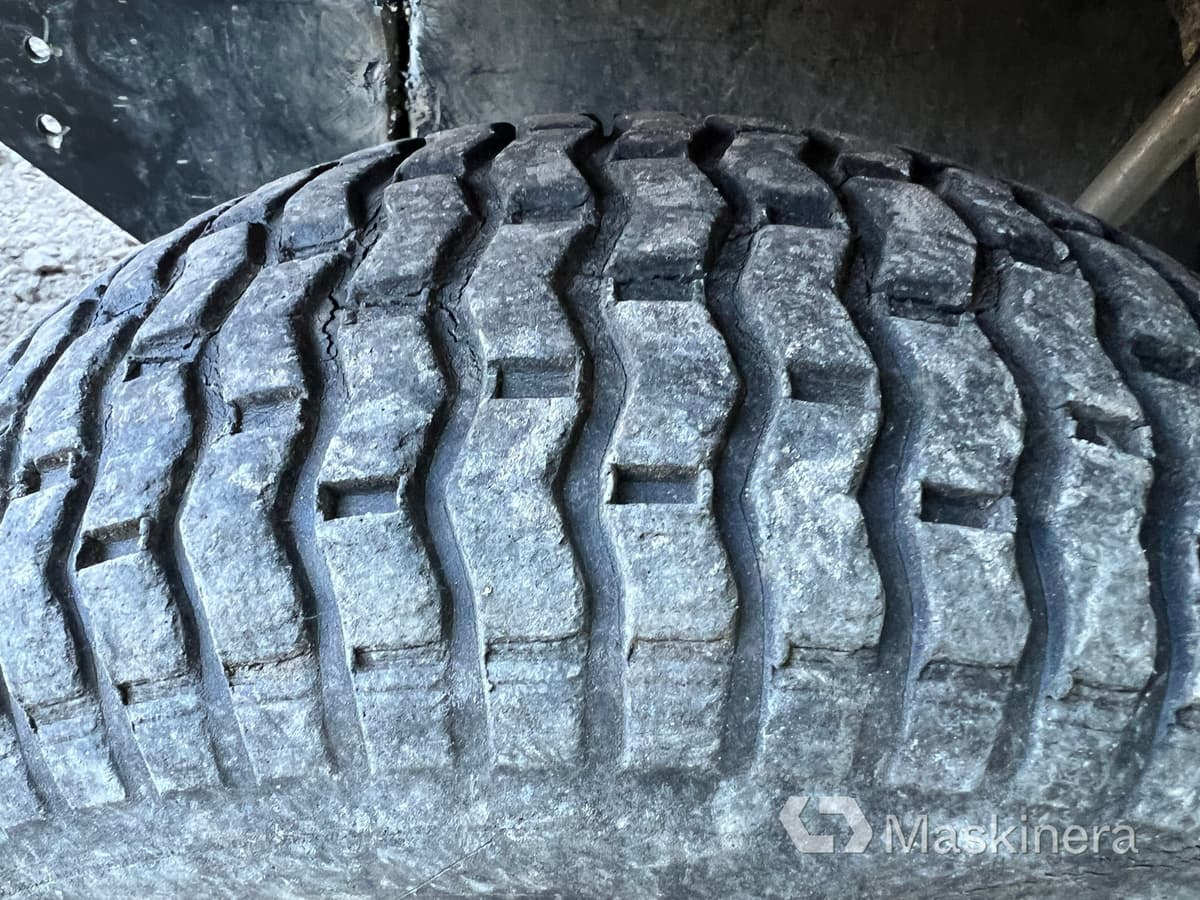 Traktor Trädgårdstraktor MTD B/115 med tippvagn: pilt 24