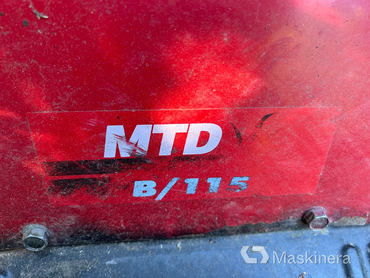 Traktor Trädgårdstraktor MTD B/115 med tippvagn: pilt 30