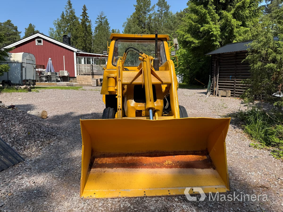 Traktorgrävare JCB 4 - Ekskavaator-laadur: pilt 2 Traktorgrävare JCB 4 - Ekskavaator-laadur: pilt 2