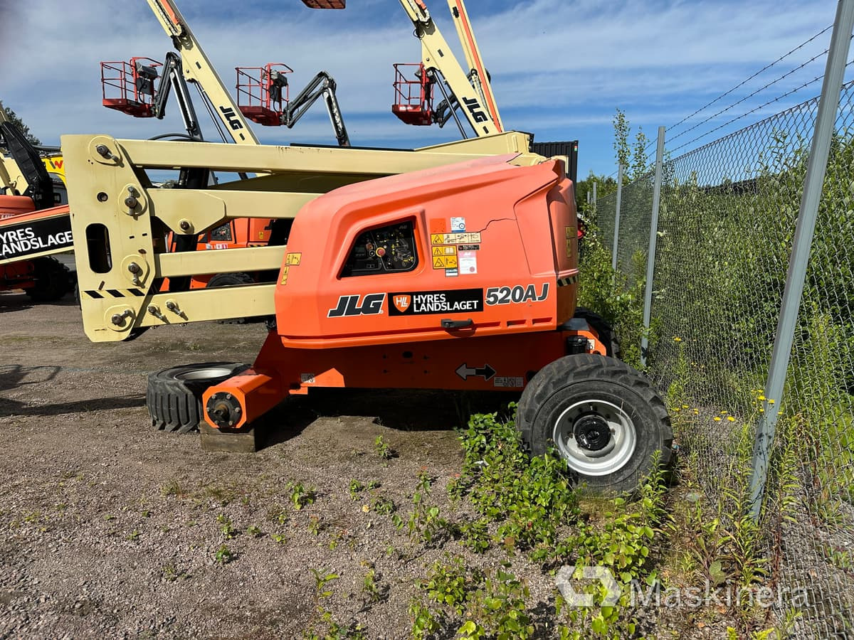 Vikbomslift JLG 520AJ Reparations objekt - Liigendpoom: pilt 5 Vikbomslift JLG 520AJ Reparations objekt - Liigendpoom: pilt 5