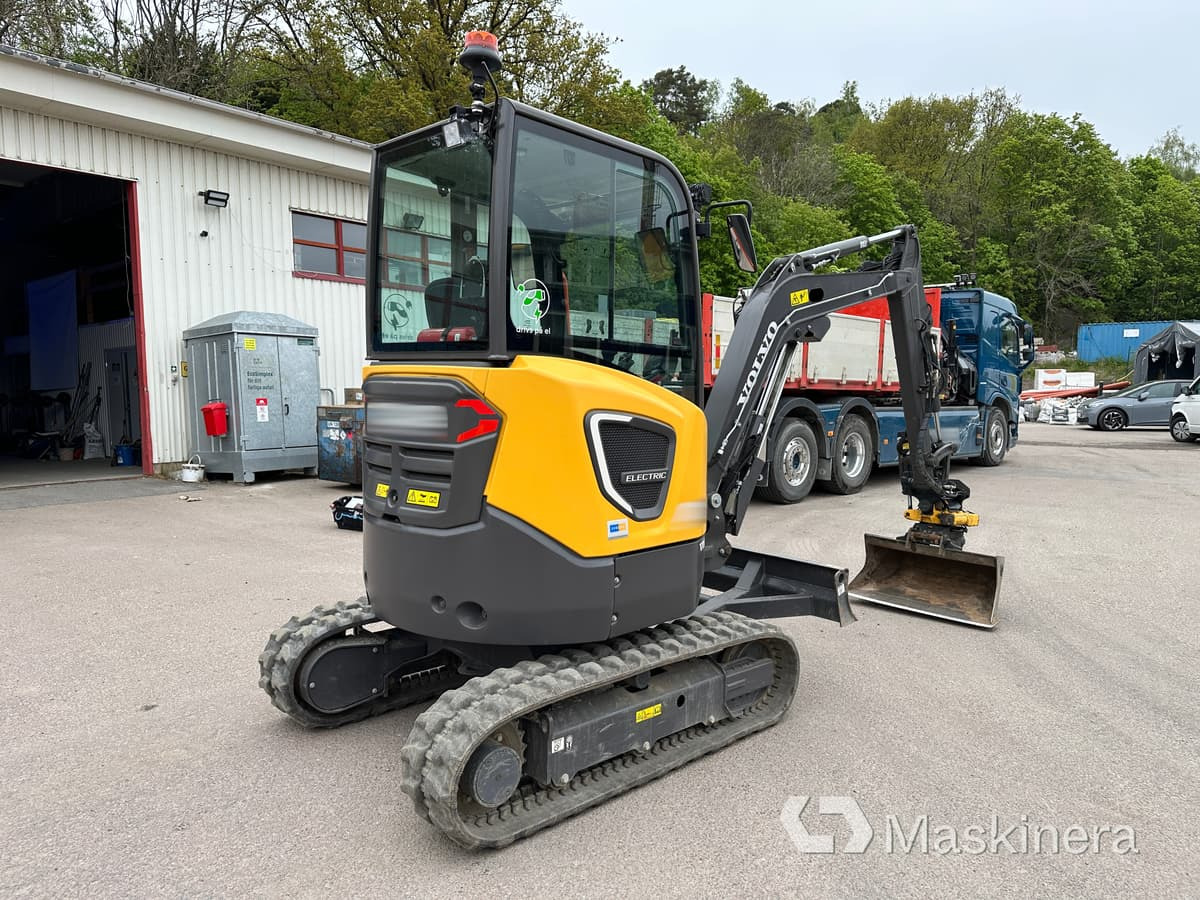 Volvo JECR25D Electric Grävmaskin Volvo ECR25 Electric - Lintekskavaator: pilt 5 Volvo JECR25D Electric Grävmaskin Volvo ECR25 Electric - Lintekskavaator: pilt 5