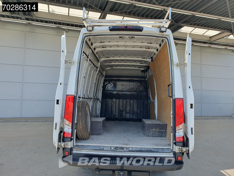 Iveco Daily 35C14 Automaat Dubbellucht L2H2 3,5t Trekhaak Airco Cruise Camera Imperiaal Euro6 L2 12m3 Airco Trekhaak Cruise control - Kaubik: pilt 3 Iveco Daily 35C14 Automaat Dubbellucht L2H2 3,5t Trekhaak Airco Cruise Camera Imperiaal Euro6 L2 12m3 Airco Trekhaak Cruise control - Kaubik: pilt 3