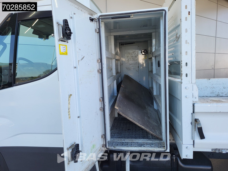 Iveco Daily 35C14 Open Laadbak met Kist Dubbellucht 3,5t Trekhaak Airco Cruise Euro6 Pritsche Pickup Open Box Airco Trekhaak Cruise control - Madelauto: pilt 3 Iveco Daily 35C14 Open Laadbak met Kist Dubbellucht 3,5t Trekhaak Airco Cruise Euro6 Pritsche Pickup Open Box Airco Trekhaak Cruise control - Madelauto: pilt 3