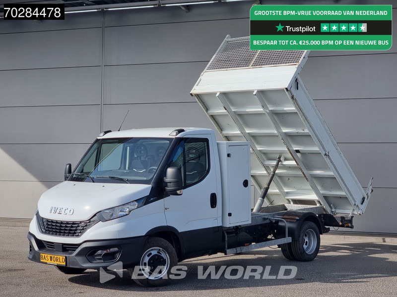 Iveco Daily 35C14 Open Laadbak met Kist Dubbellucht 3,5t Trekhaak Airco Cruise Euro6 Pritsche Pickup Open Box Airco Trekhaak Cruise control - Madelauto: pilt 1 Iveco Daily 35C14 Open Laadbak met Kist Dubbellucht 3,5t Trekhaak Airco Cruise Euro6 Pritsche Pickup Open Box Airco Trekhaak Cruise control - Madelauto: pilt 1